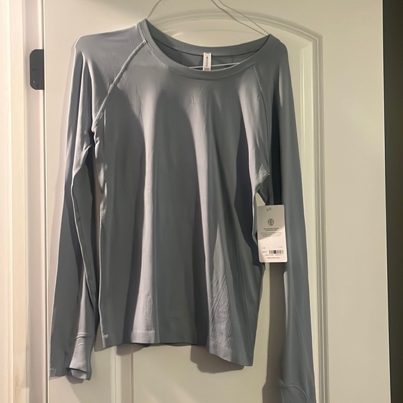NWT Athleta size Large Hault momentum top - Picture 1 of 5